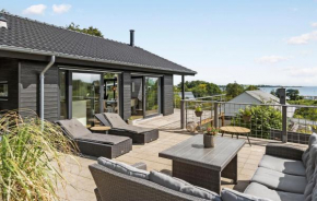 3 Bedroom Nice Home In Aabenraa